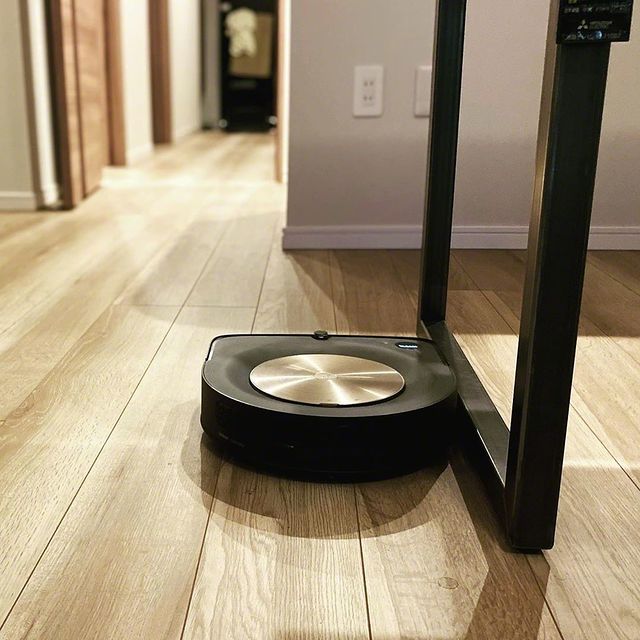 Repost @ippeco6019 ”Roomba arată la fel de bine precum curăță” #iRobot #Roomba #Braava #roboticvacuumcleaner #roboticmop #robotaspirator #robotmop #sparklingclean #robot #robots #robotic #curatluna #curateniegenerala #curatenie #spotlessclean #sparklingclean #curat #murdar #aspirator #aspir #robot #robotdecuratenie #robotcasnic #roboti #curatenieautomata #iRobotRoomba #iRobotBraava #casacurata #interiordesign #architecture