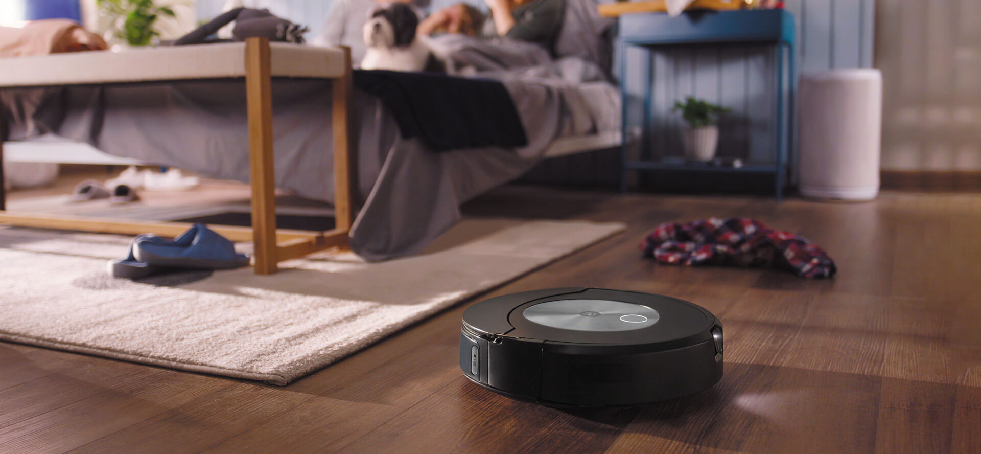 Roomba Combo j7+ robot 2 în 1 - aspirator și mop
